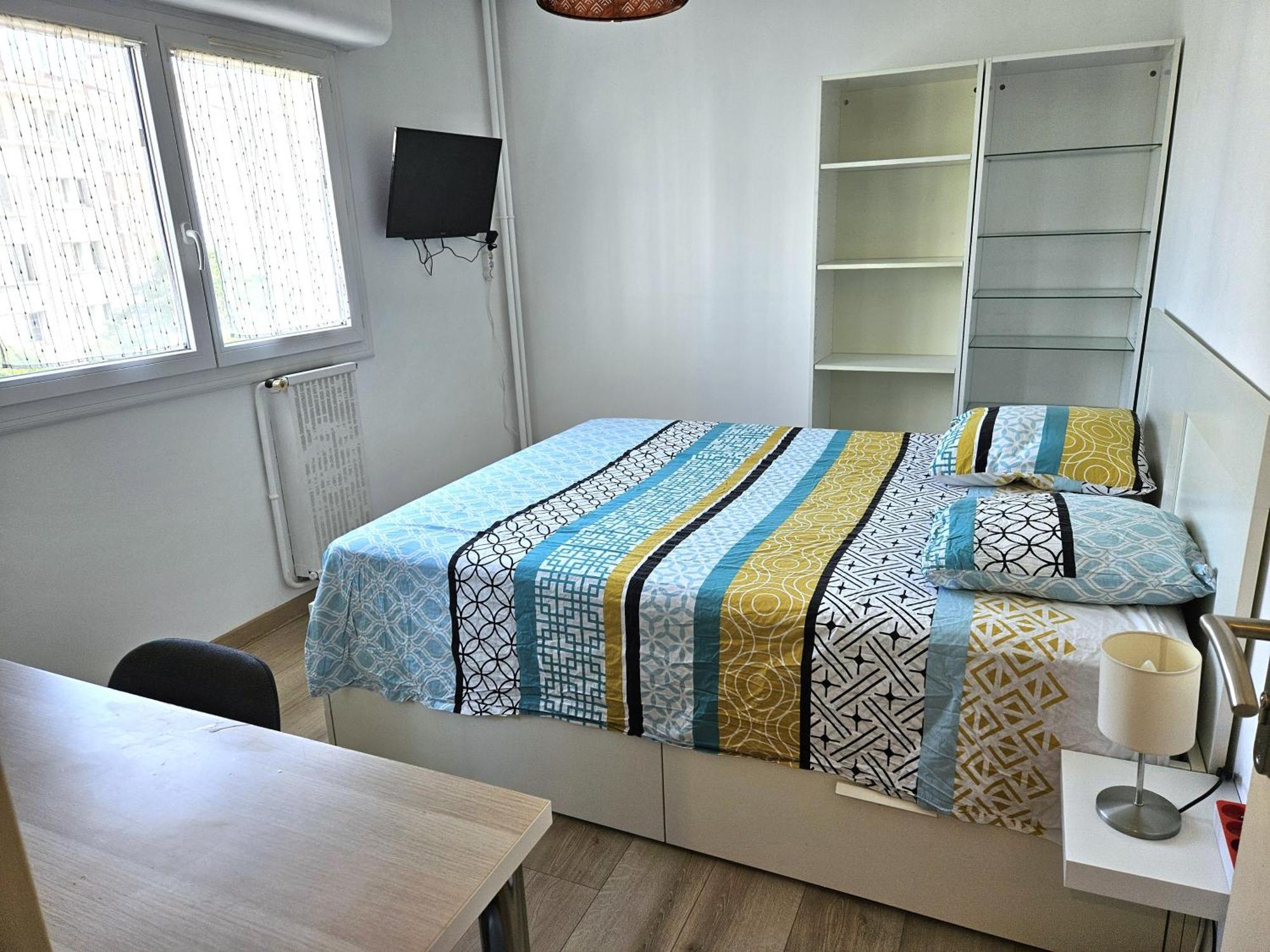 Chambre En Colocation Fille, Proche Mer, Climatisation Toulon Dış mekan fotoğraf