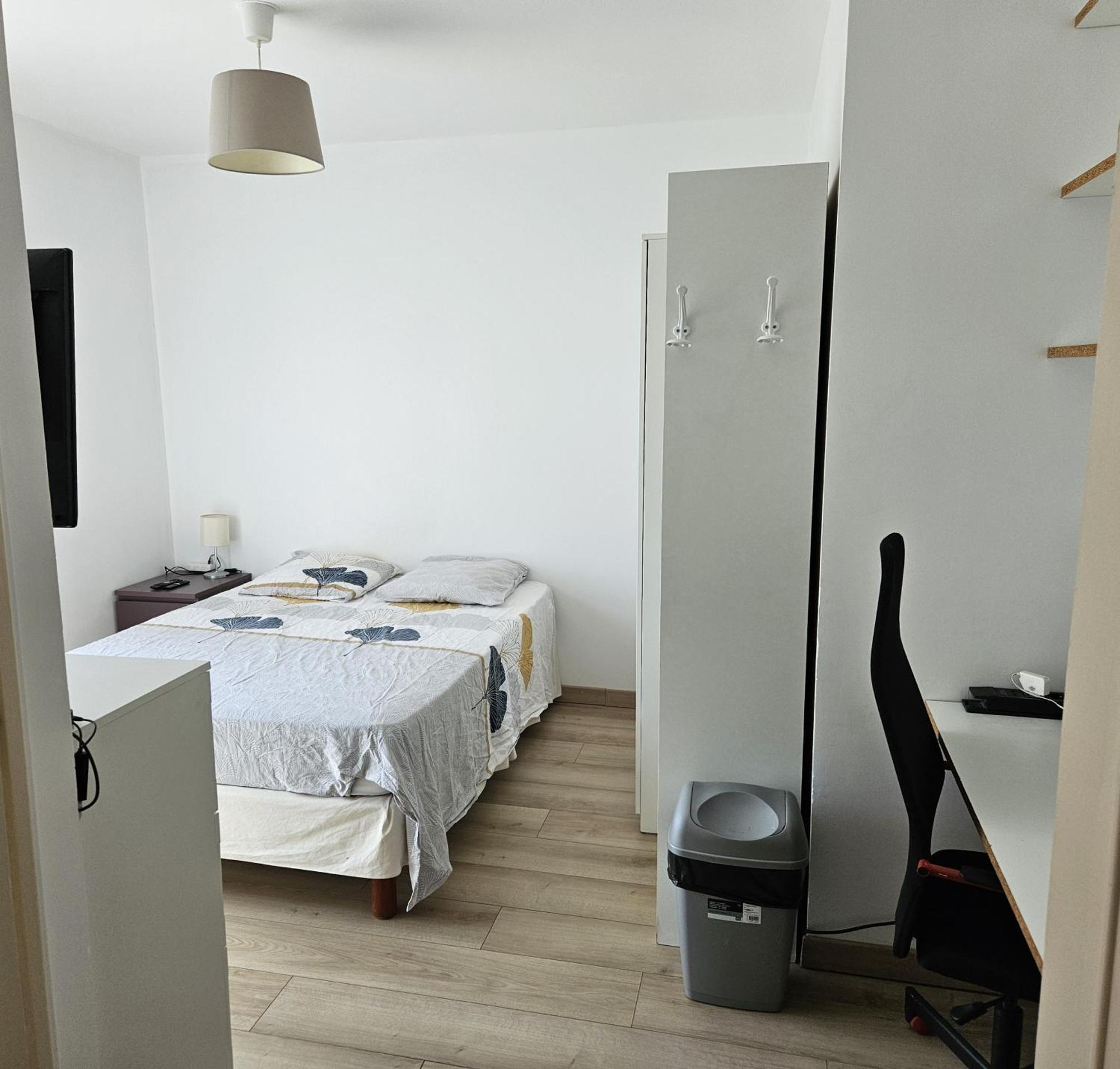 Chambre En Colocation Fille, Proche Mer, Climatisation Toulon Dış mekan fotoğraf