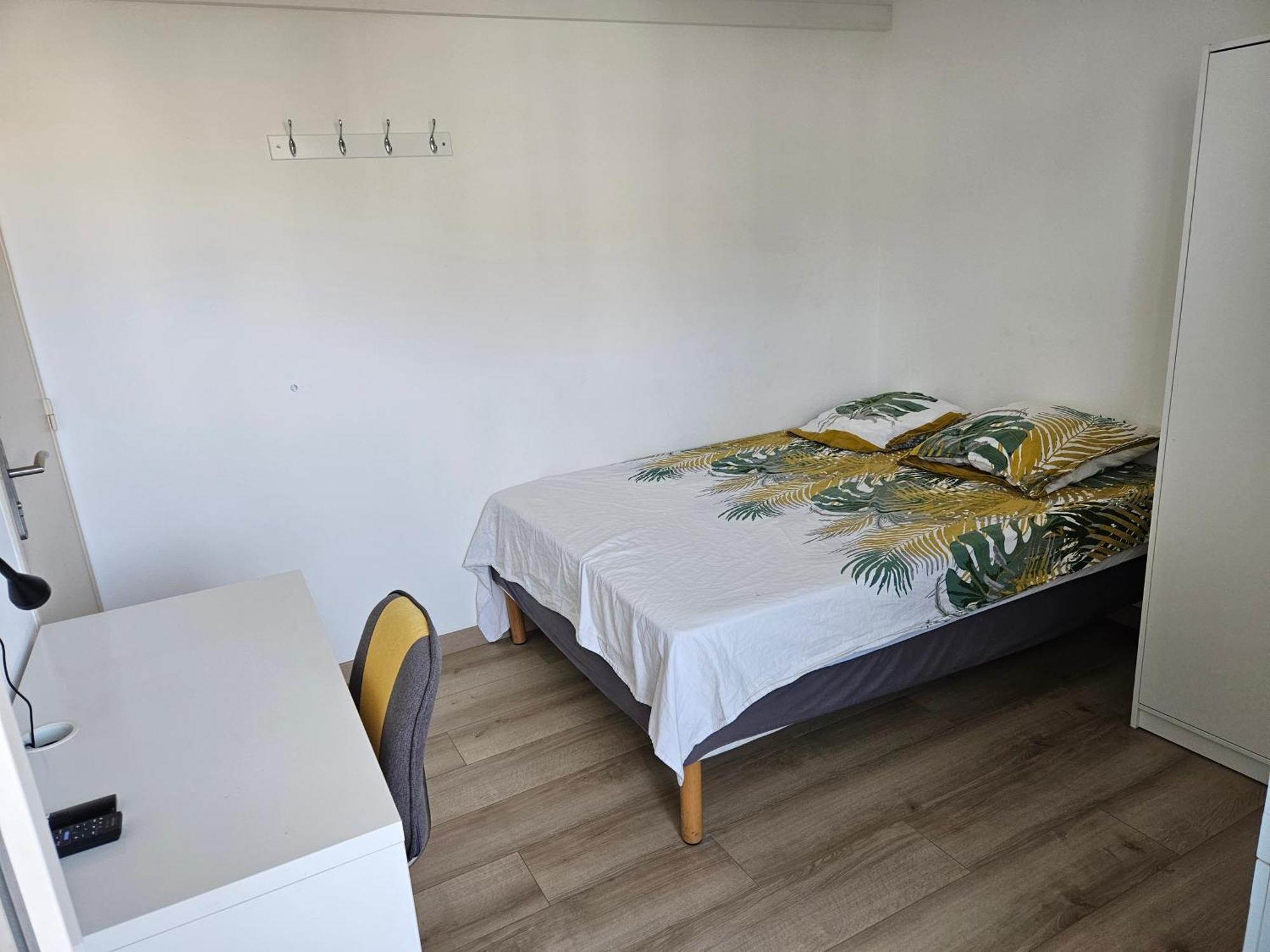 Chambre En Colocation Fille, Proche Mer, Climatisation Toulon Dış mekan fotoğraf