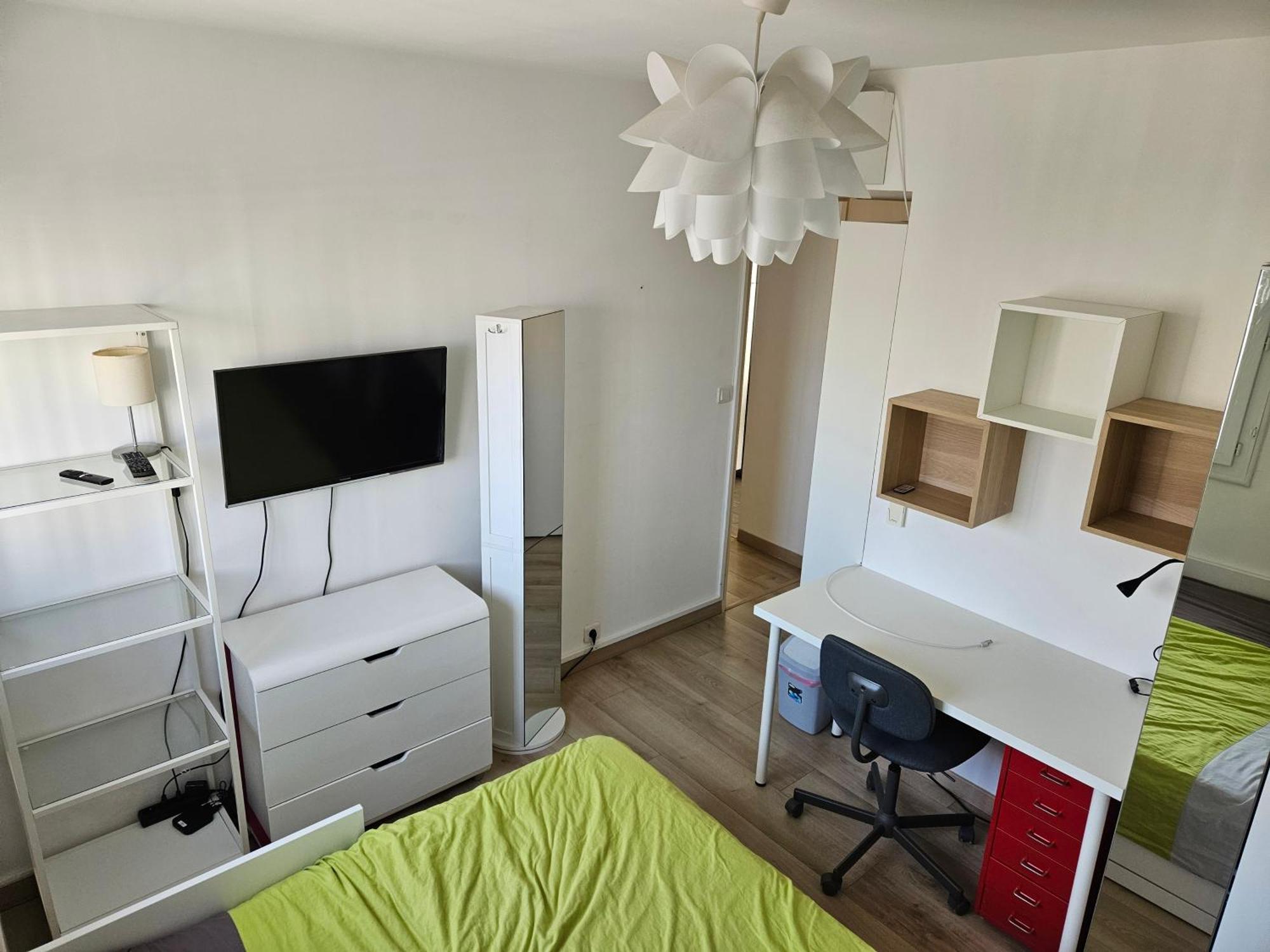 Chambre En Colocation Fille, Proche Mer, Climatisation Toulon Dış mekan fotoğraf